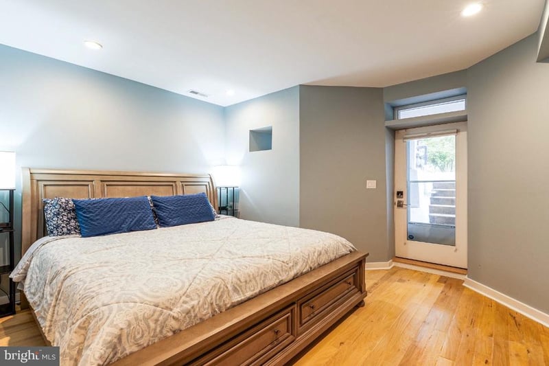 731 Fairmont St NW #1, Washington, DC 20001