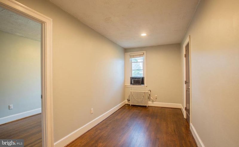 5009 1st St NW #4, Washington, DC 20011