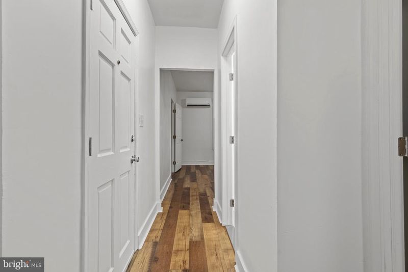 1512 Isherwood St NE #4, Washington, DC 20002