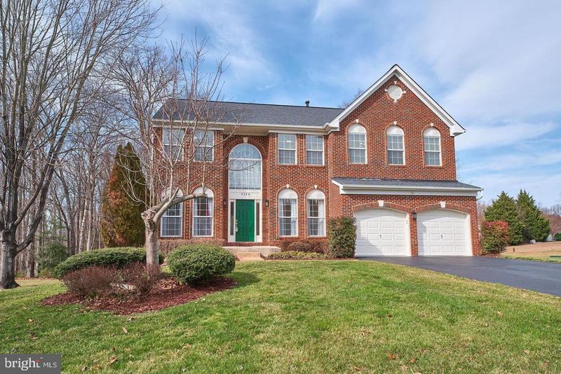 9308 Gary Ct, Manassas Park, VA 20111