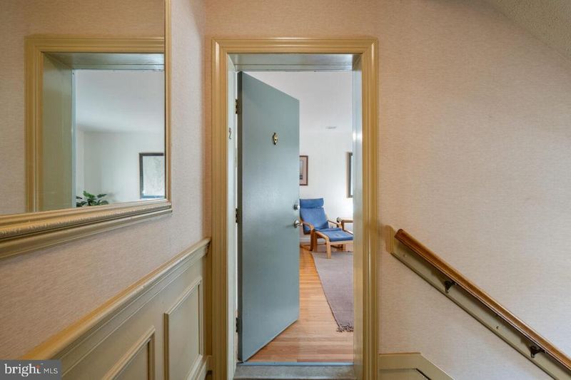 1407 E Abingdon Dr #2, Alexandria, VA 22314
