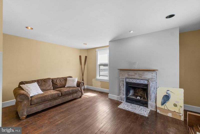 5690 Mountville Rd, Adamstown, MD 21710