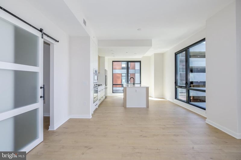255 W Falls Station Blvd #302, Falls Church, VA 22046
