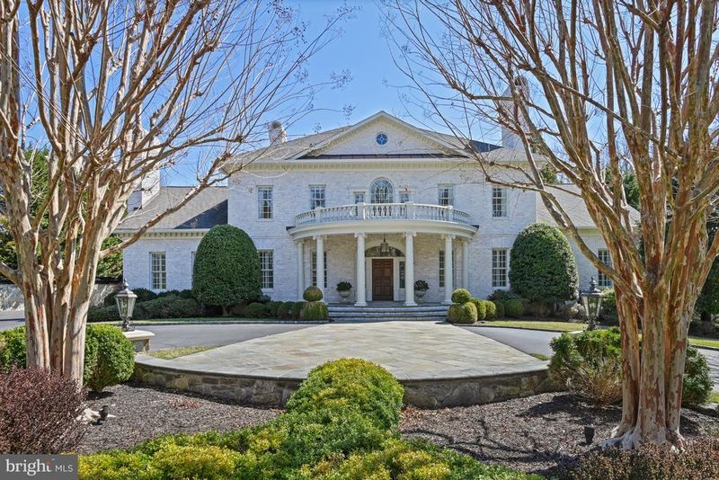 345 Springvale Rd, Great Falls, VA 22066