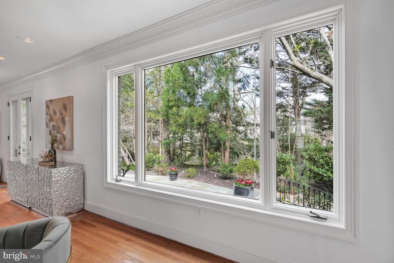 4711 Foxhall CRESCENT NW, Washington, DC 20007