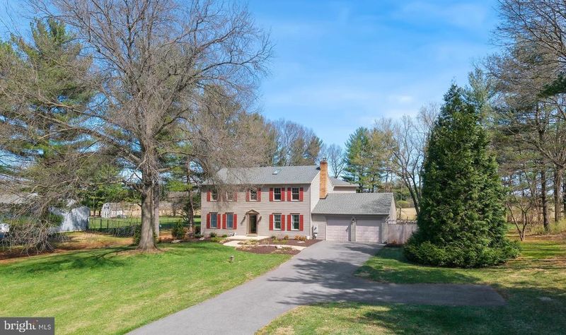 8492 Devon Ln, Walkersville, MD 21793