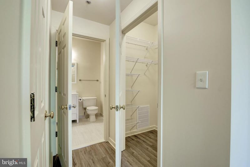 1645 International Dr #210, Mclean, VA 22102