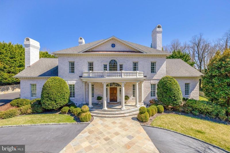 345 Springvale Rd, Great Falls, VA 22066
