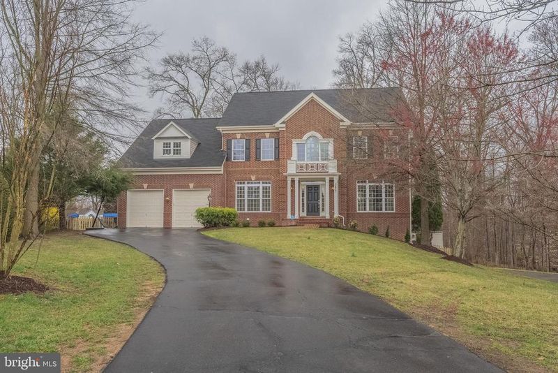 3817 Bell Manor Ct, Falls Church, VA 22041
