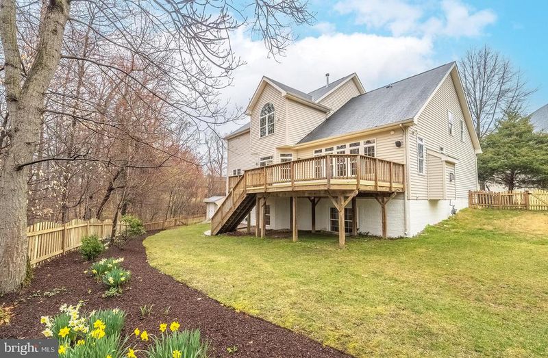 3817 Bell Manor Ct, Falls Church, VA 22041