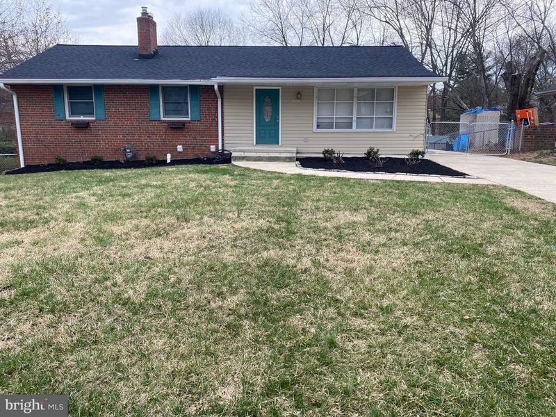 12500 Palermo Dr, Silver Spring, MD 20904