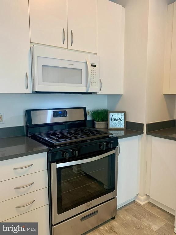 1300 N St NW #508, Washington, DC 20005