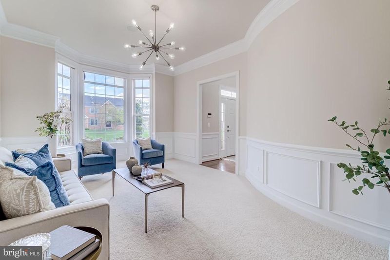 22391 Dolomite Hills Dr, Ashburn, VA 20148