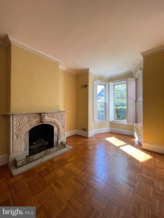 614 A St NE, Washington, DC 20002
