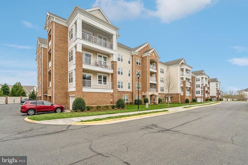 20515 Little Creek Ter #101, Ashburn, VA 20147
