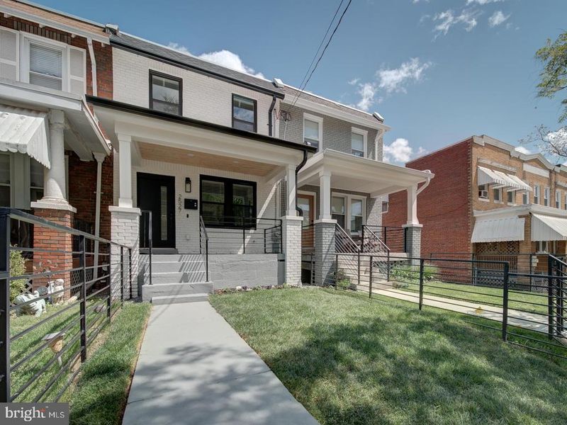 2527 3rd St NE, Washington, DC 20002