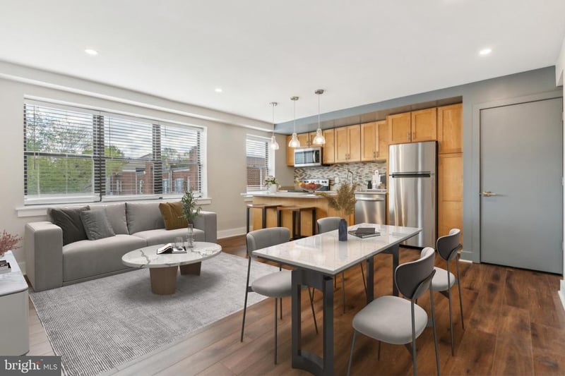 212 Oakwood St SE #218, Washington, DC 20032