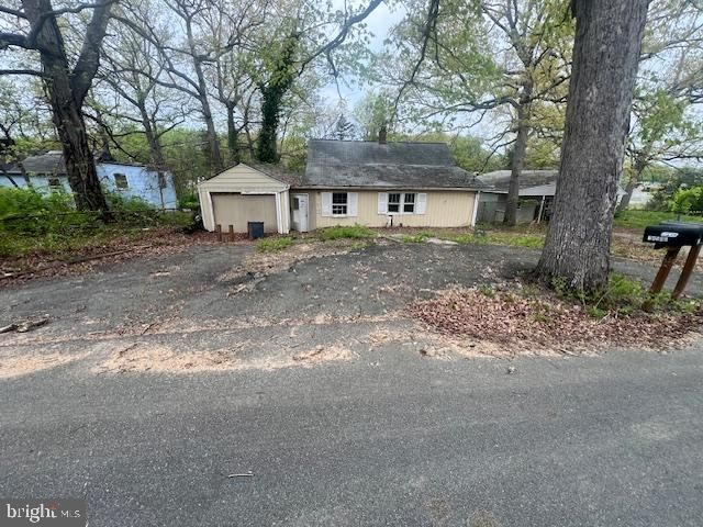18506 Triangle St, Triangle, VA 22172