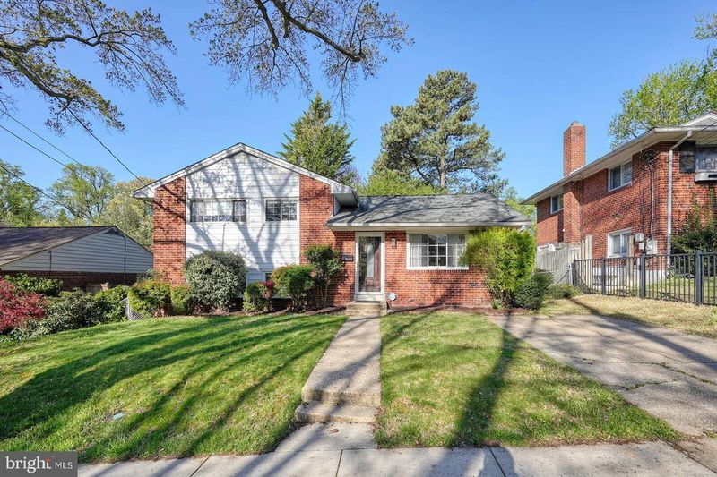 10202 Conover Dr, Silver Spring, MD 20902