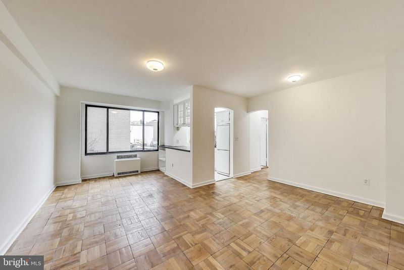 1 Scott Cir NW #121, Washington, DC 20036