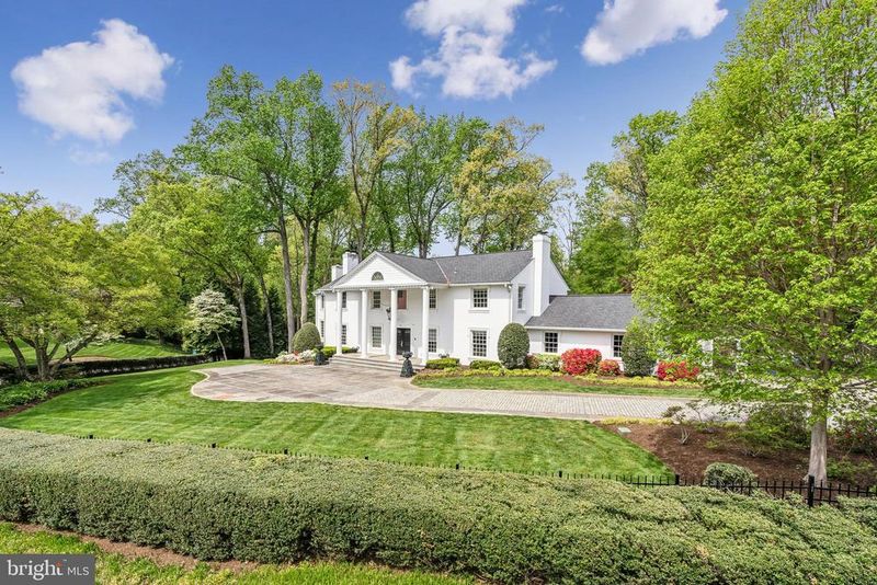 932 Woburn Ct, Mclean, VA 22102