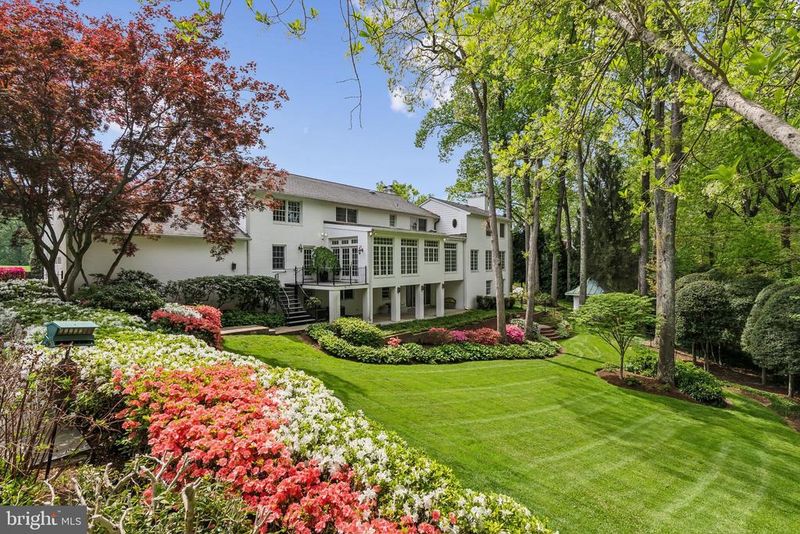 932 Woburn Ct, Mclean, VA 22102