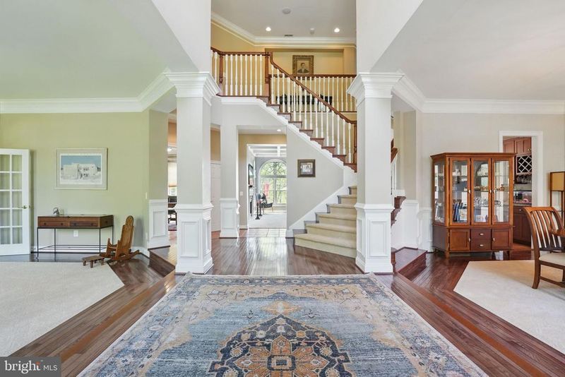 40729 Carry Back Ln, Leesburg, VA 20176