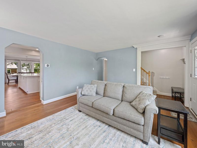 716 N Buchanan St, Arlington, VA 22203
