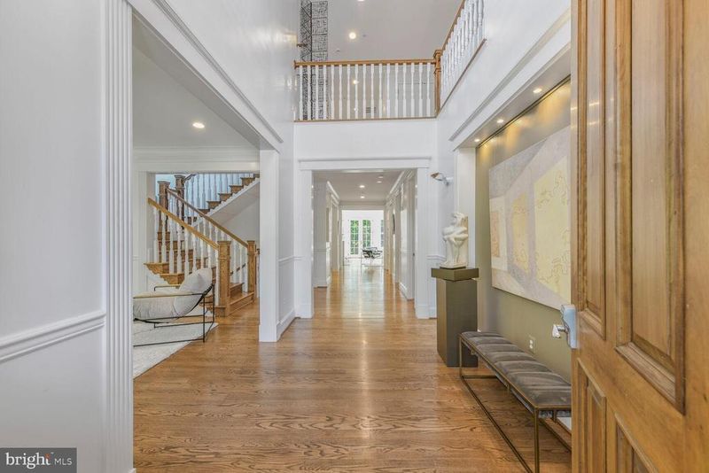 5608 Durbin Rd, Bethesda, MD 20814
