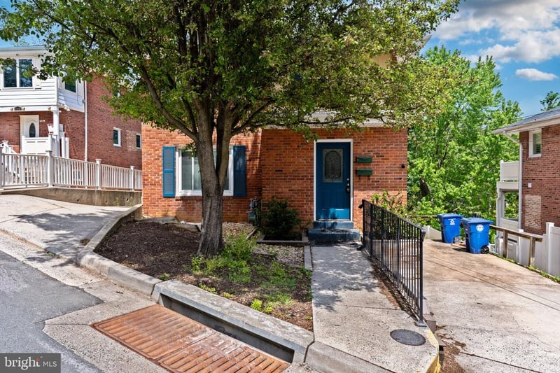 4141 21st Rd N #A, Arlington, VA 22207