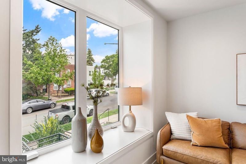 845 19th St NE #8, Washington, DC 20002