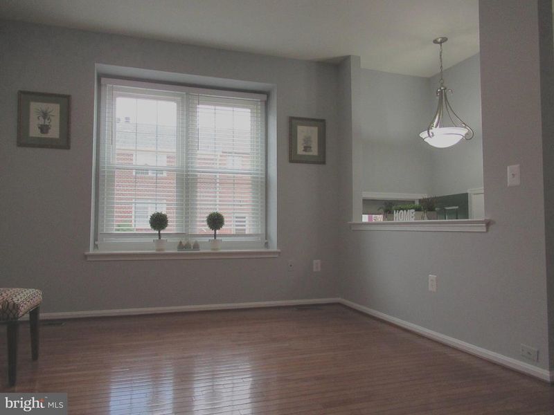 2310 Patternbond Dr, Silver Spring, MD 20902