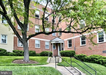 2207 Washington Ave #201, Silver Spring, MD 20910