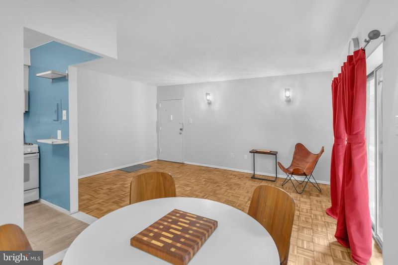 7054 Eastern Ave NW #T3, Washington, DC 20012