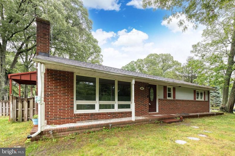 407 Stately Dr, Pasadena, MD 21122