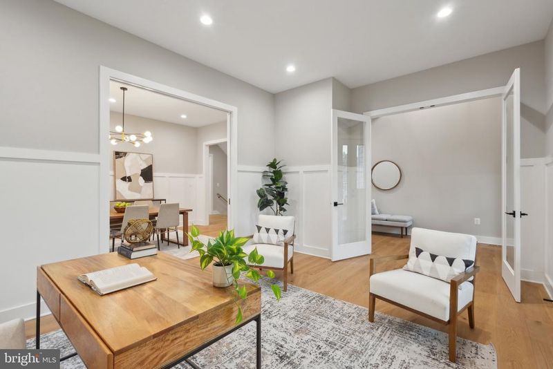 6919 Berkeley St, Falls Church, VA 22043