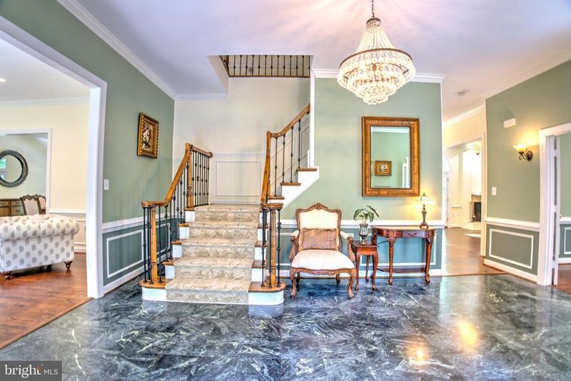 12410 Clifton Hunt Dr, Clifton, VA 20124