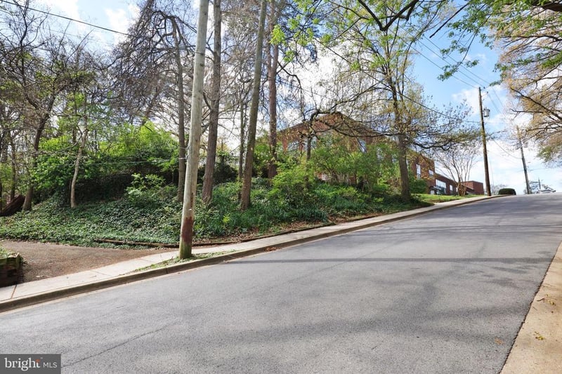 117 Elm Ave, Takoma Park, MD 20912