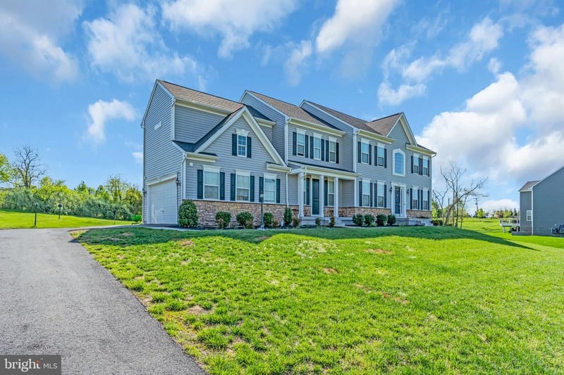 17864 Morning Bird Pl, Purcellville, VA 20132