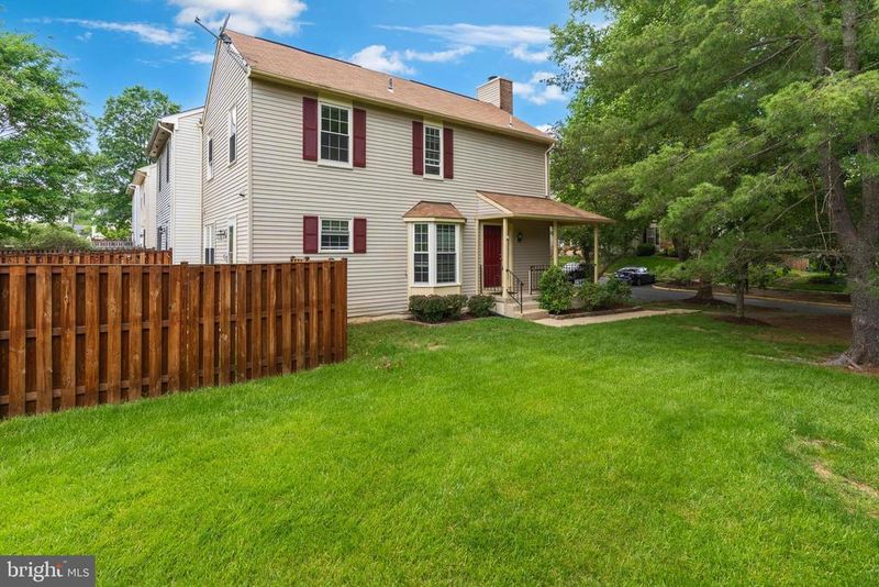 13667 Barren Springs Ct, Centreville, VA 20121