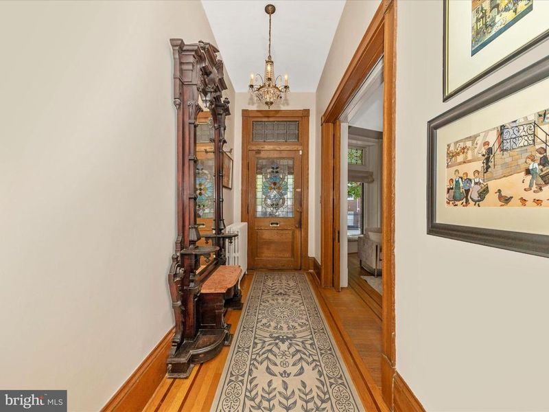 203 E 2nd St, Frederick, MD 21701