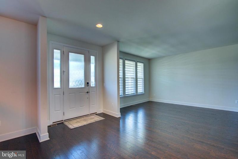 1119 Themis St SE, Leesburg, VA 20175