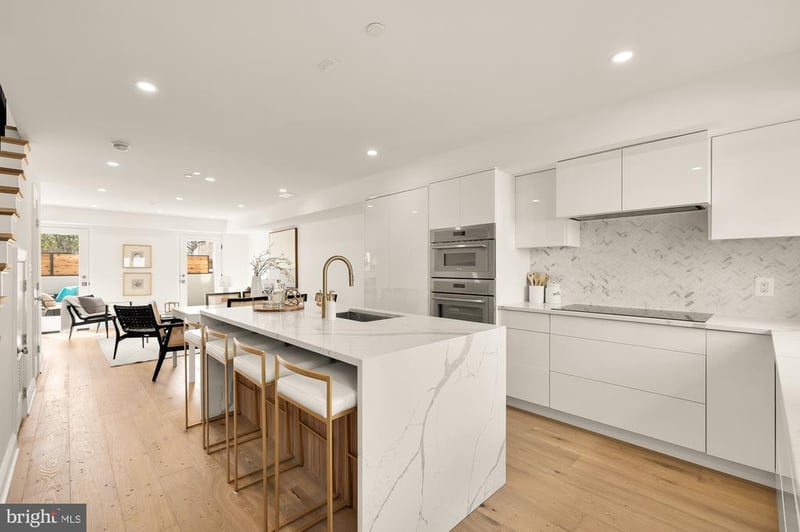 1202 Eton Ct NW #T3, Washington, DC 20007