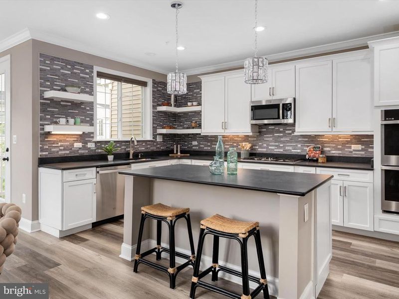 219 Cabernet St, Millersville, MD 21108