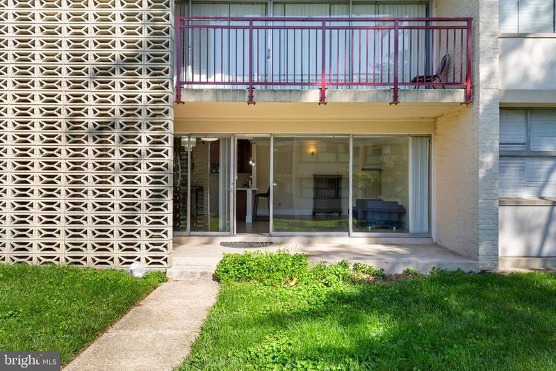 9201 New Hampshire Ave #B-2, Silver Spring, MD 20903