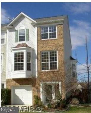 45671 SW Waterloo Station, Sterling, VA 20166