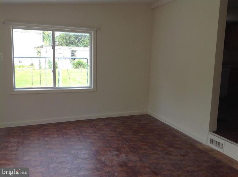 802 E South St, Frederick, MD 21701