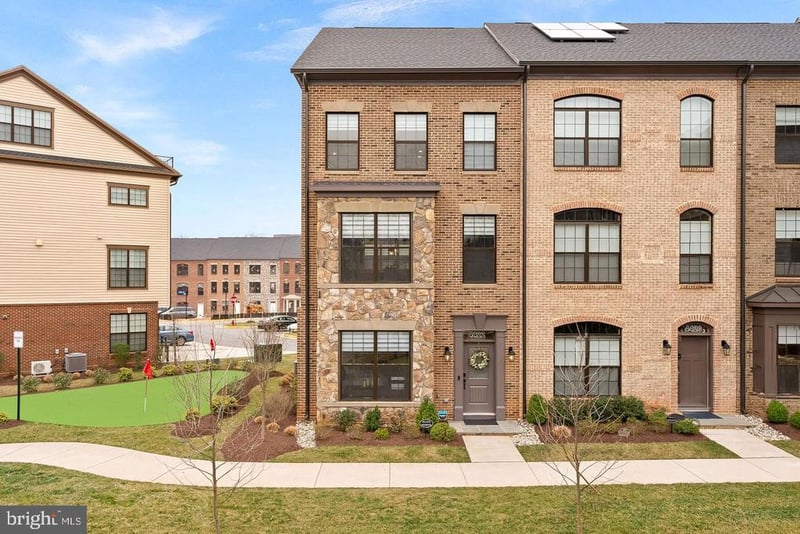 4422 Fair Lakes Ct, Fairfax, VA 22033