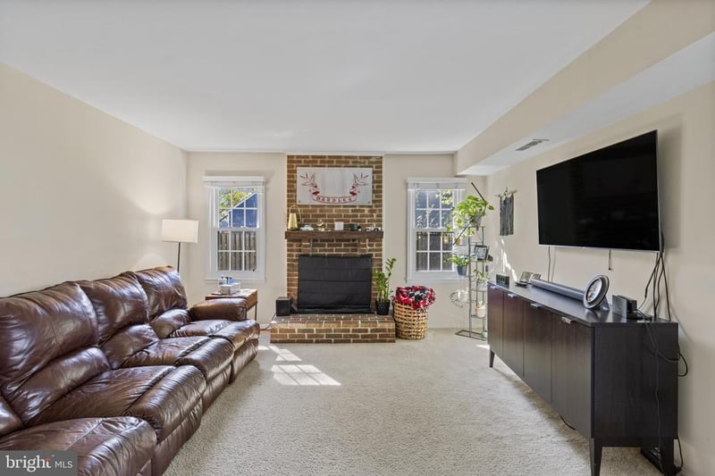 1435 Crofton Pw, Crofton, MD 21114