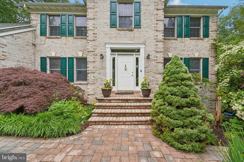 4270 Deborah Ct, Mount Airy, MD 21771